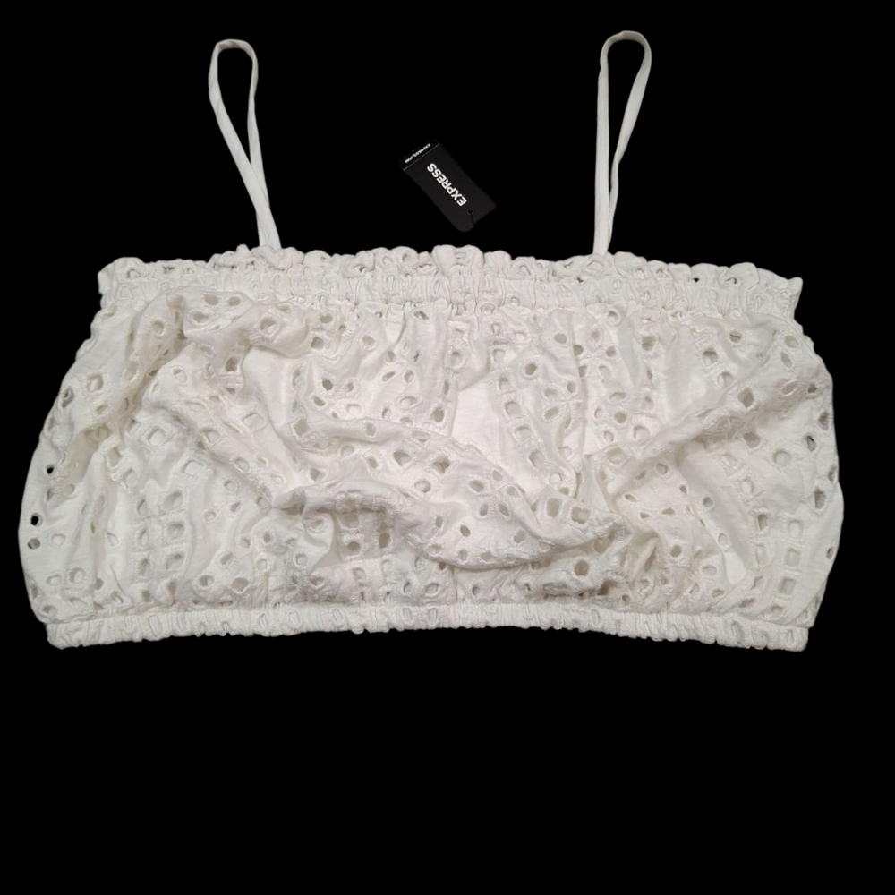 "EXPRESS" SZ.L White Eyelet Crop Top. Measurements in the photos.MSRP:$54....